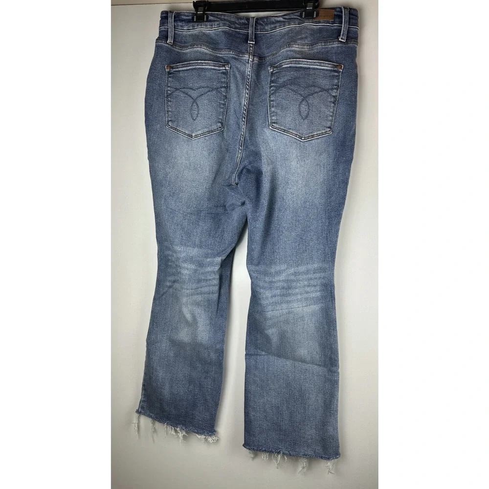 Judy Blue Bootcut Jeans Mid Rise Raw Hem Frayed Blue Women's Stretch 18W JB88604 - Picture 2 of 8